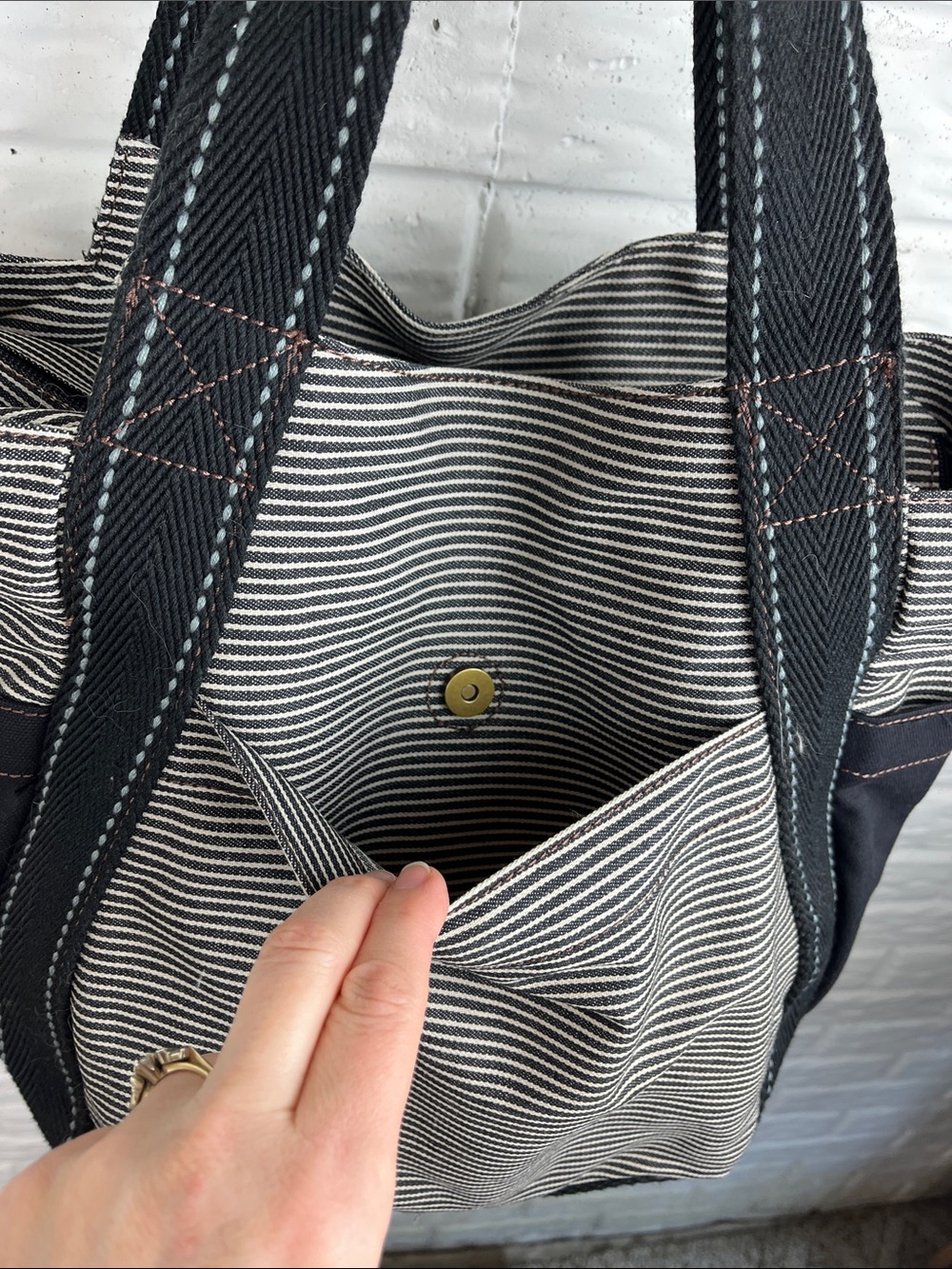 CHALA TOTE BLACK AND WHITE CAT ON 100% COTTON THICK CANVAS STRIPE ZIP TOP BAG - Picture 8 of 16
